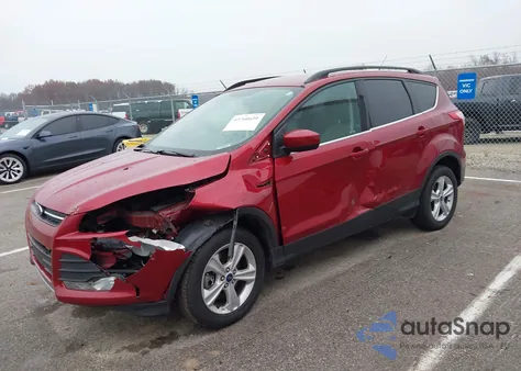 2014 Ford Escape Se z USA, uszkodzony, nr VIN 1FMCU9G9XEUA76427